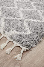 Savanna Zig Zag Silver Runner Rug