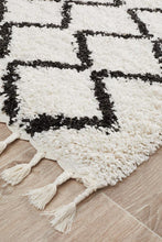Savanna White Runner Rug