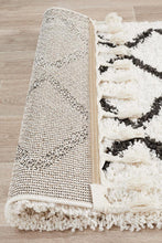 Savanna White Runner Rug