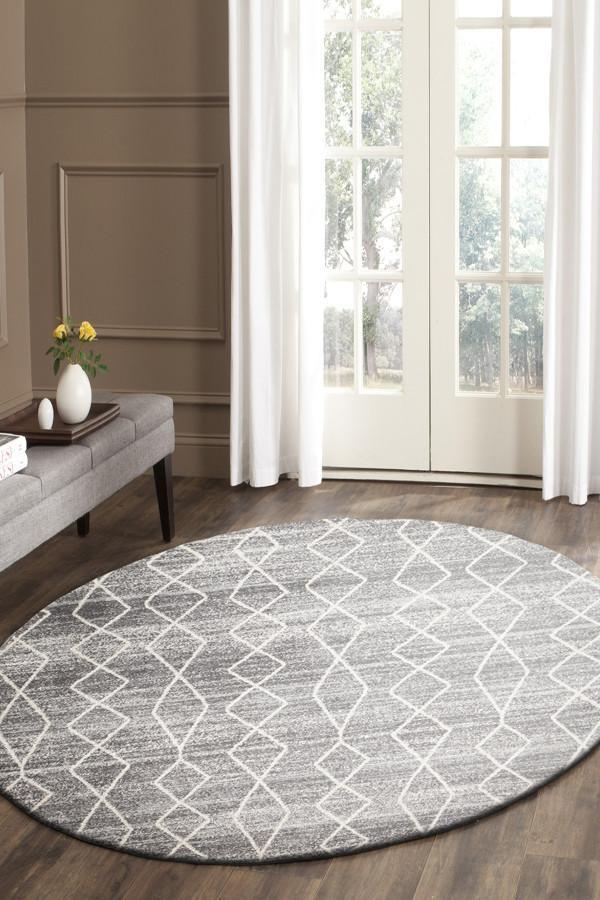 Evoke Remy Silver Transitional Round Rug