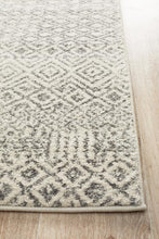 Aurora Diamond Grey Transitional Runner Rug