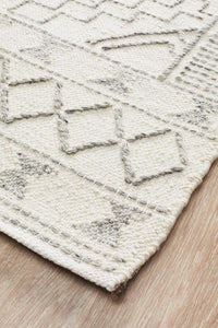 Hudson 802 Ivory Rug