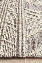 Hudson 806 Natural Rug