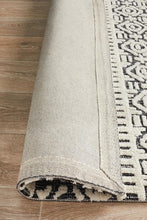 Roma Adonis Ivory Black Rug