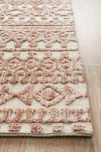 Roma Becca Peach Ivory Rug