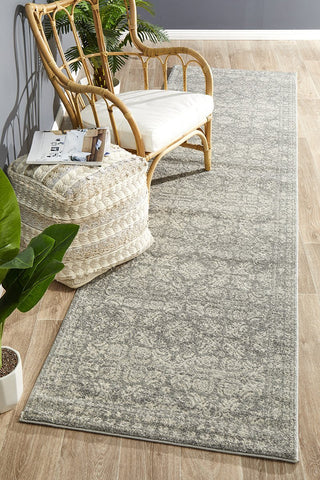 Atena Pose Transitional Silver Runner Rug