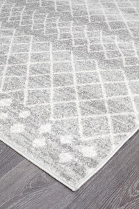 Oasis Selma Silver Tribal Runner Rug