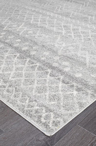 Oasis Selma Silver Tribal Rug