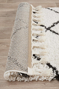 Savanna White Runner Rug