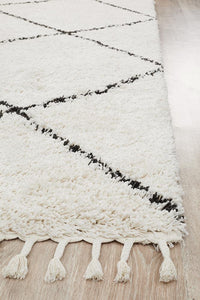 Savanna White Rug