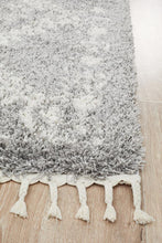 Savanna Diamond Fringe Silver Rug