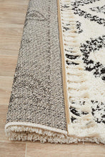 Savanna White Rug