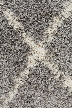 Savanna Diamond Pattern Silver Rug