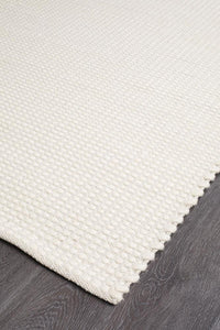 Skandinavian 300 White Rug