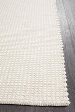 Skandinavian 300 White Rug