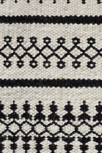 Casablanca Ester Delicate Lace Woollen Ivory Black Rug