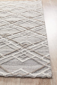 Azulik Silver Stream Modern Rug